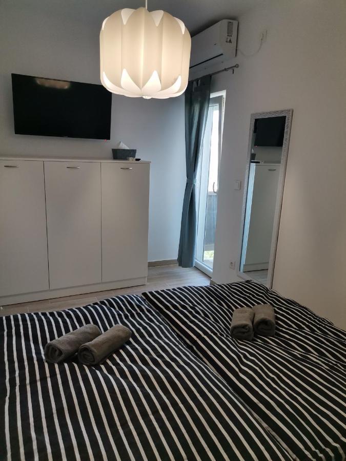 Marin Apartment Lopar Luaran gambar