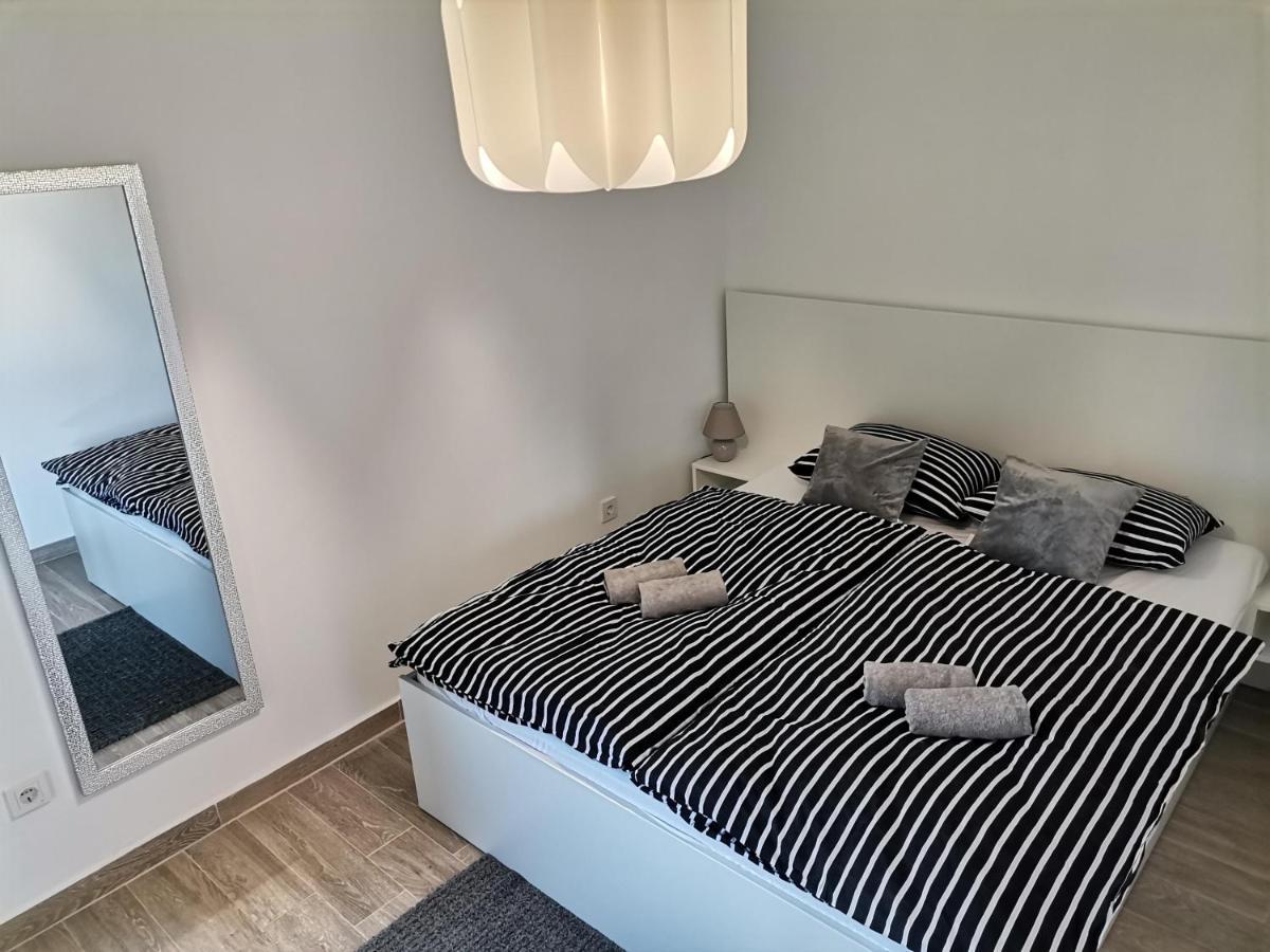Marin Apartment Lopar Luaran gambar